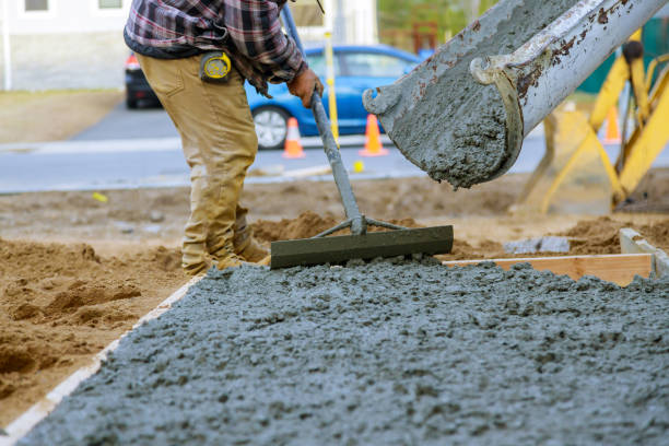  East Meadow, NY Concrete contractor Pros